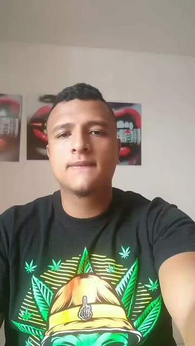 today is tuesday and we are ready to drain open your wallet boy https://t.co/kWOUipRrRT
#master #feet