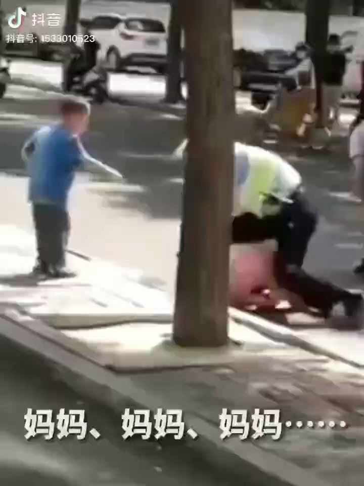 孩子在这在孩子面前做爱    