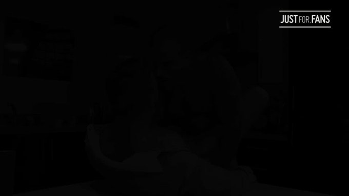 The ultimate @DamienCrosseXXX fucking hard with Scott Hunter!! Out Now...

See this and more at:
https://t