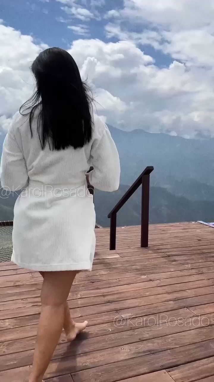 Karol Rosado on Twitter "me puedes ayudar a ponerme jabon? 😏mira aqui