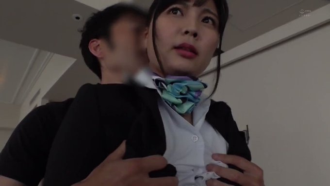 慰み者にされて哀れで惨めな自分にどこか酔いしれていると気づいてしまった…(*´艸｀*) https://t.co/HYCVskOnyw