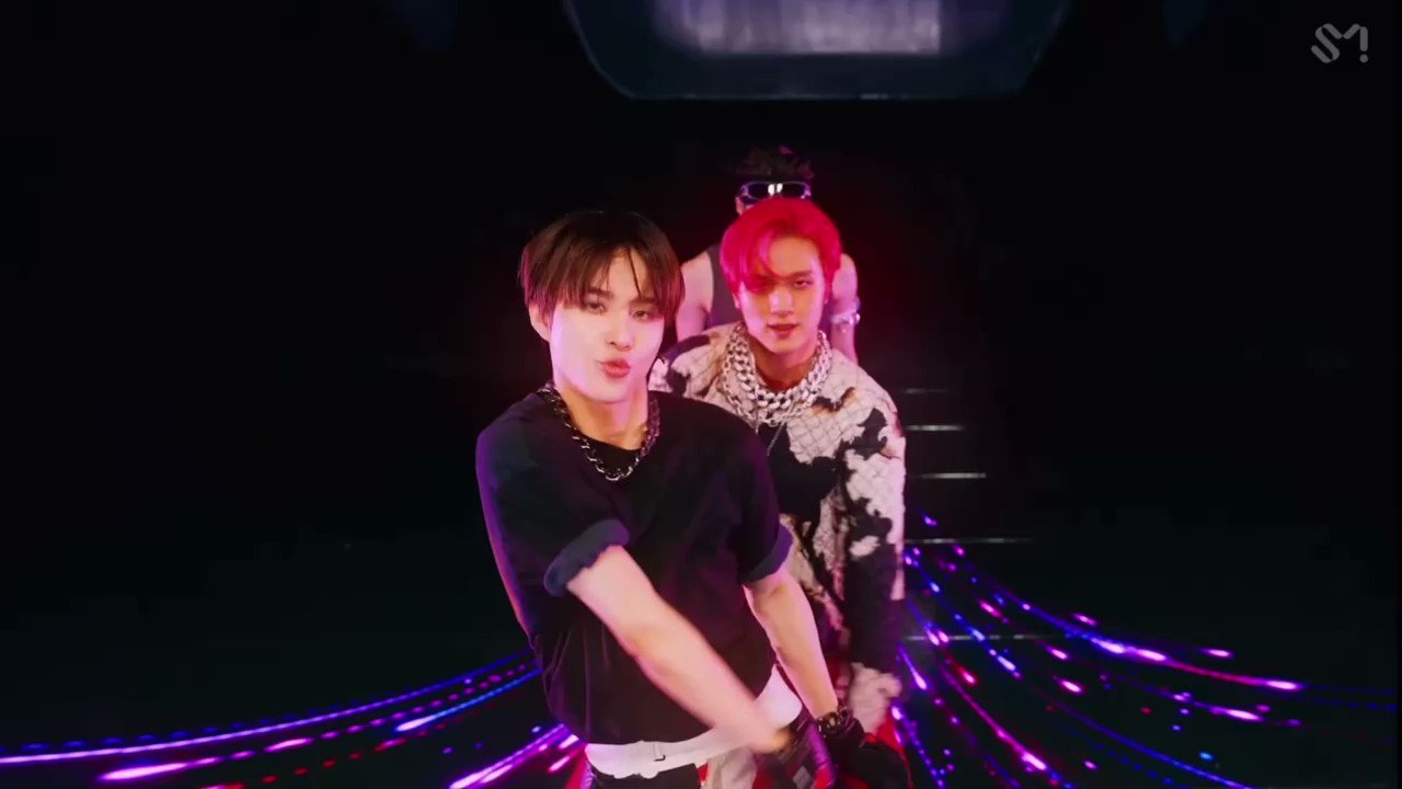 clau-on-twitter-2-baddies-mv-doyoung-cuts-127-on-the-highest-speed