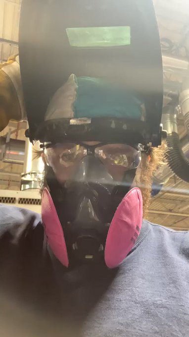 Me at work https://t.co/TUDIGnahse