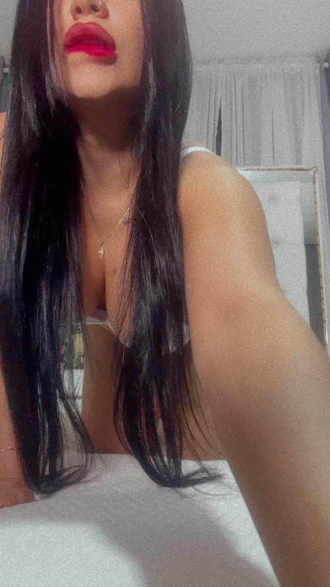 Anielli Nicholson’s pics and videos