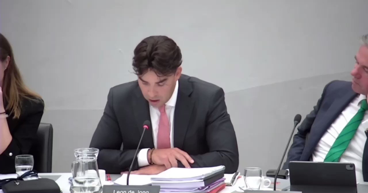 l-on-de-jong-on-twitter-het-is-zo-frustrerend-maandag-blokkeerde-de