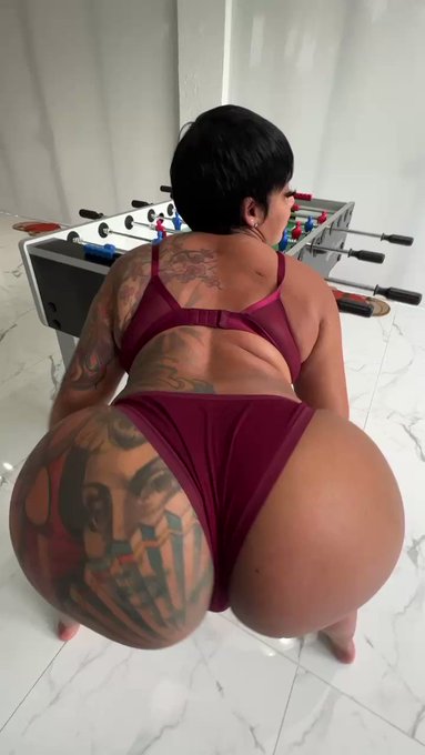 Move like water 💦 https://t.co/3vJXye12nh