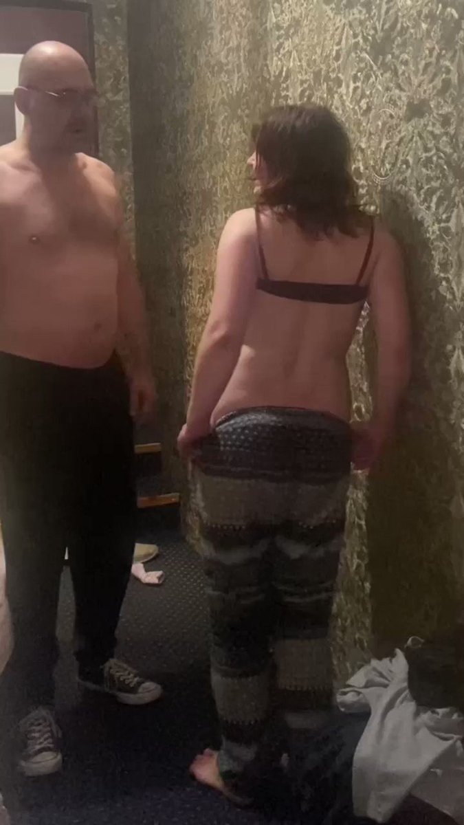 Model - Elena917 humiliation