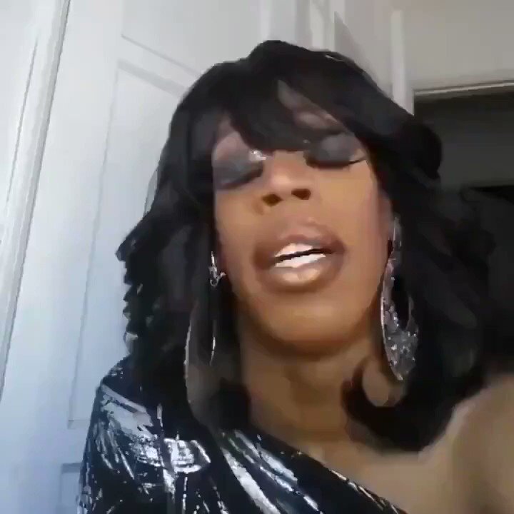 kaceytron on Twitter "me when the boys are fighting"
