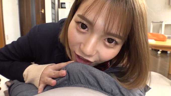 お兄ちゃんのことが大大大好きすぎて、両親がいない間、兄の肉棒をしゃぶり尽くした可愛すぎる制服妹です

本編はリプ欄から 👇
https://t.co/afH9EzvtYb