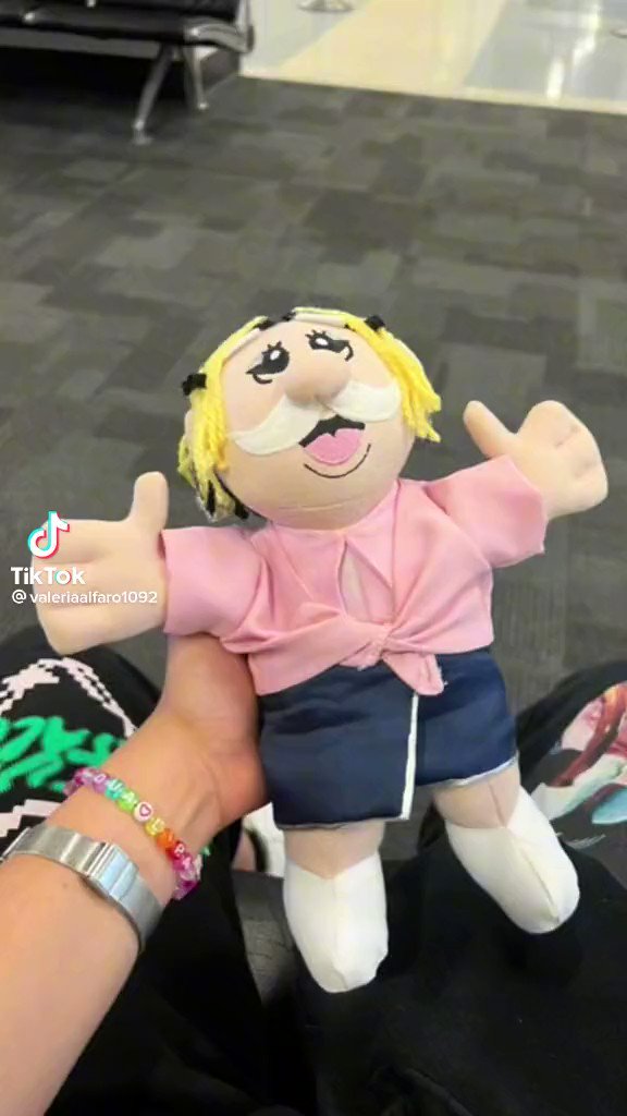 @exa_hernandez's photo on Simi