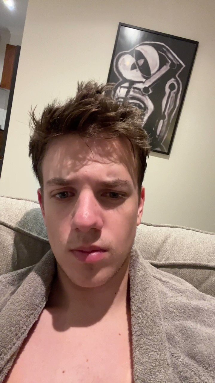 Connor Peters on Twitter "Im all glittery https//t.co/NhXWRQSldP