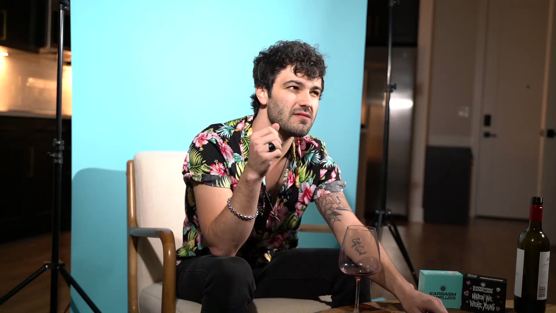 Blake Mclain on Twitter "The end result of 5SOS new album. Reaction