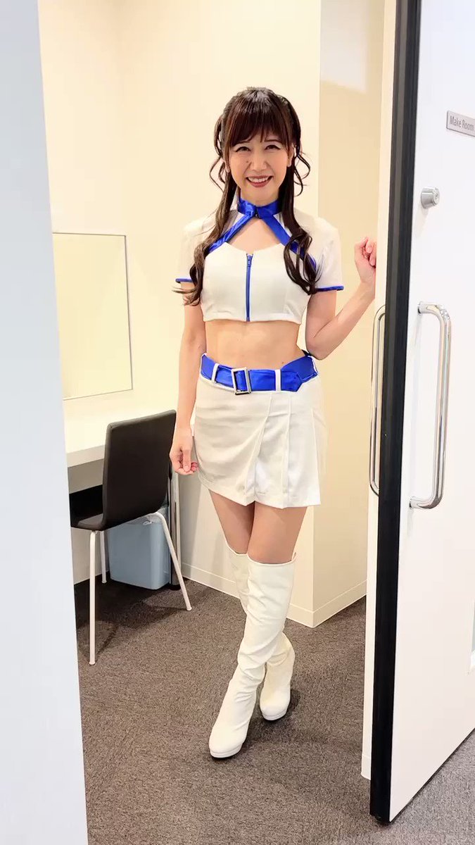 Amazon.co.jp: 井上喜久子写真集 Dream Time : 本