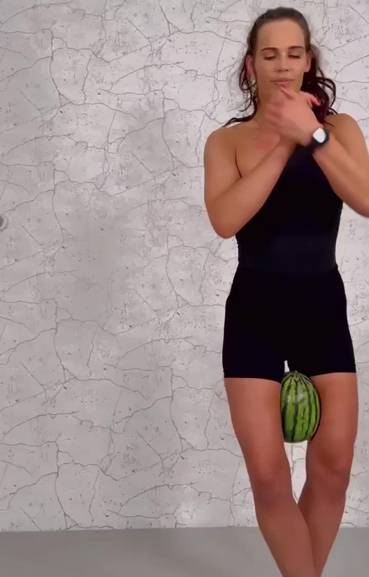 Amata on Twitter "I still haven’t found a bigger melon. Does anyone