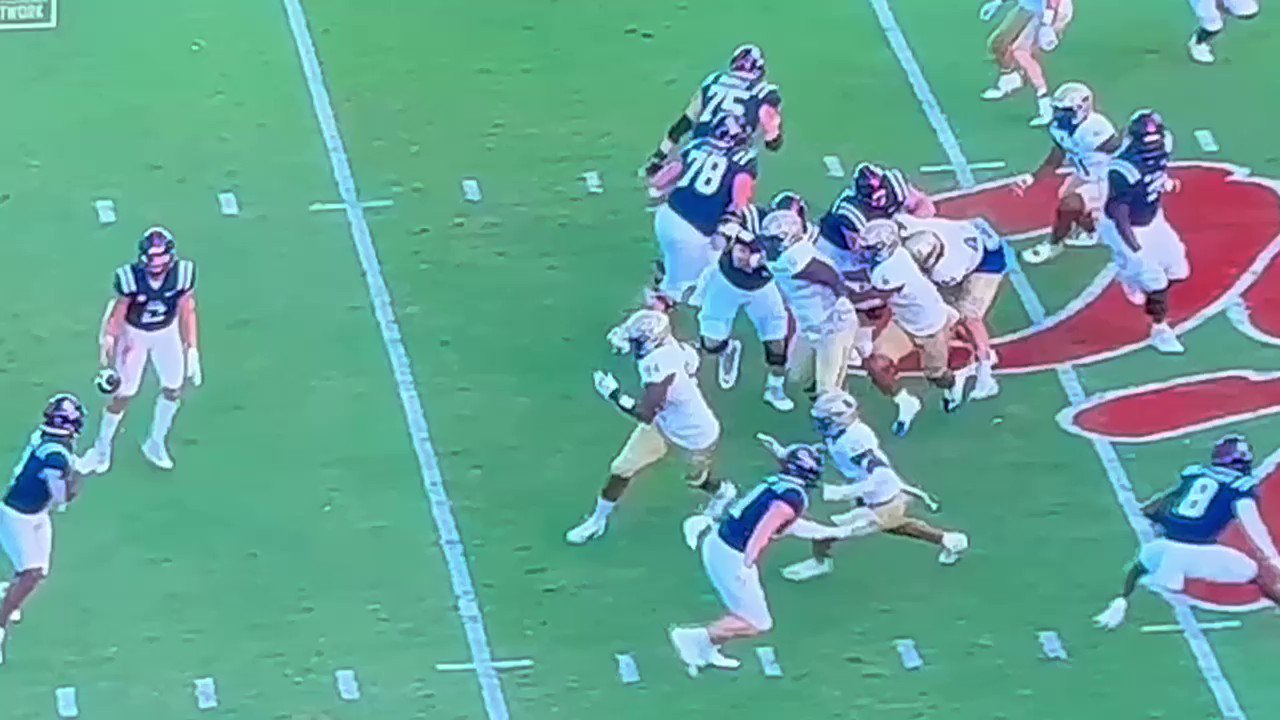 Chad Kelly (Chadkelly_6) / Twitter