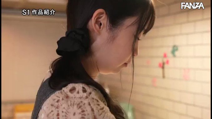 夫の存在を感じながら義父と途方もなく密着し濃厚に求め合った… 夢乃あいか https://t.co/sCIWFbxH7C