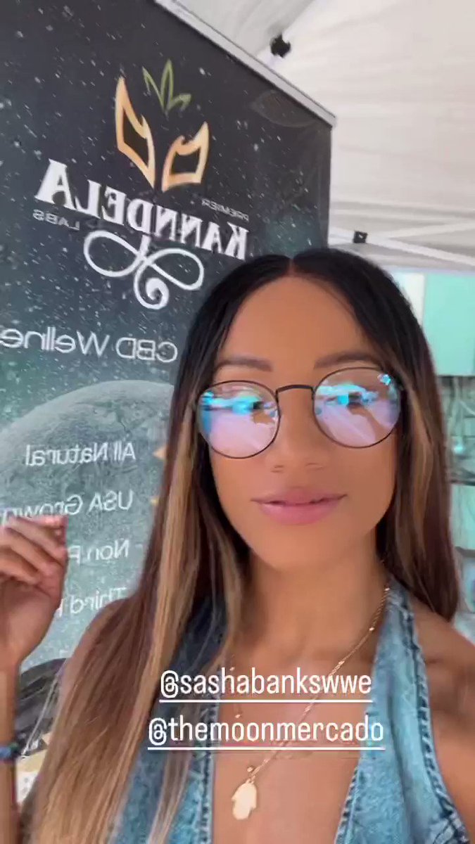 𝐦𝐞𝐫𝐜𝐞𝐝𝐞𝐬 𝐯’𝐬 𝐦𝐨𝐝𝐞𝐥𝐢𝐧𝐠 𝐚𝐠𝐞𝐧𝐭 on Twitter "So beautiful 😍 Mercedes back