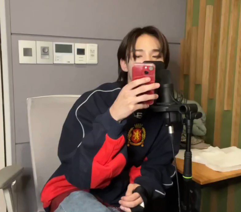 STRAY KIDS LATAM PROJECT 💗 on Twitter "Ice.cream, Hyunjin"