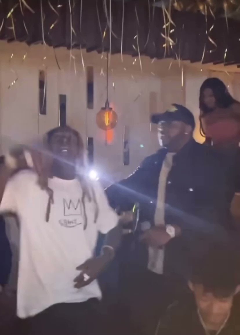 Keith sweat had Lil Wayne and Mack lit    Happy birthday to the 