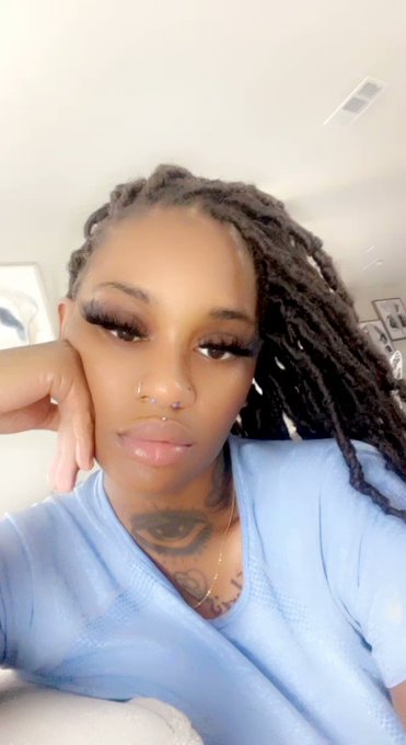 Money good 😊 pussy good 😊 only thing bad is the attitude https://t.co/SQMaHIj4Am