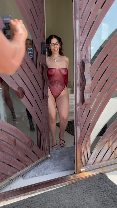 MY TEAM HEAVY 💪🏾 @Blahgigi_ @MZTOKYODRIFT @Saragoldisback @splashtve @i_amtaelermade https://t.co/2b<a class="tags" href="/tag/blahgigi_">@blahgigi_</a><a class="tags" href="/tag/mztokyodrift">@mztokyodrift</a><a class="tags" href="/tag/saragoldisback">@saragoldisback</a>