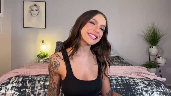 I answer all your naughtiest questions! Check me out on YouTube, my new fave app ?? (Still hurt over