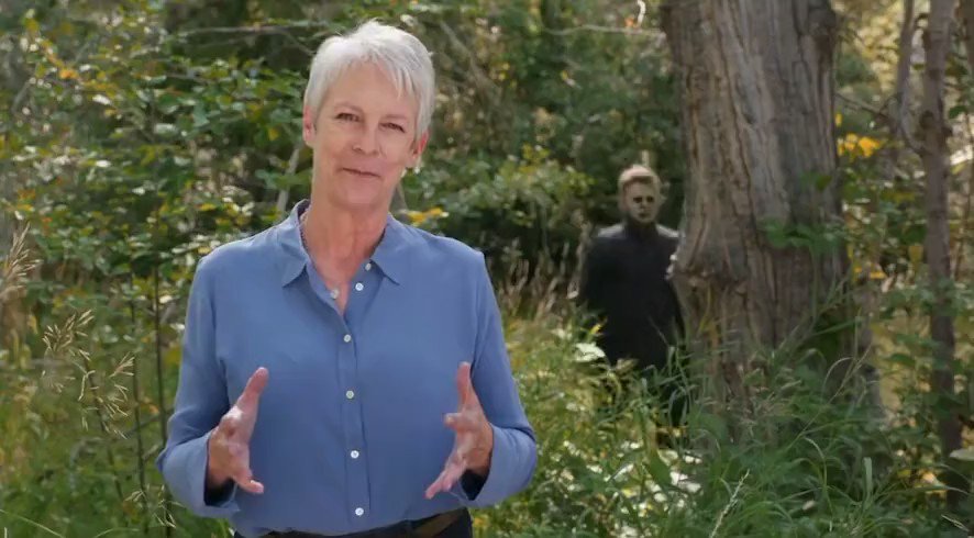 all reaction videos on Twitter: "Jamie Lee Curtis looking behind her