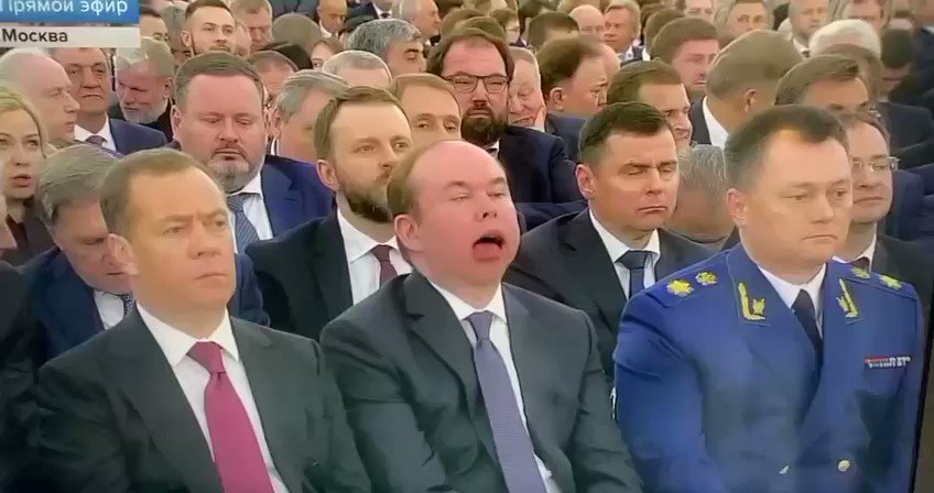 Ukraine News 🇺🇦 on Twitter: "Who knows why Medvedev's friend is doing