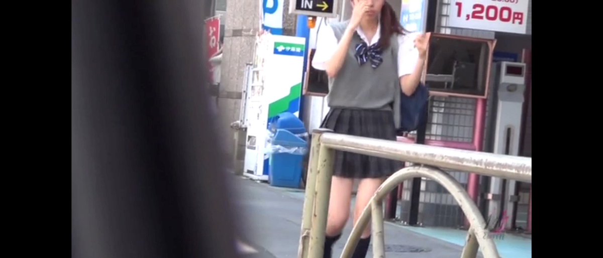 風 パンチラ動画 表紙画像