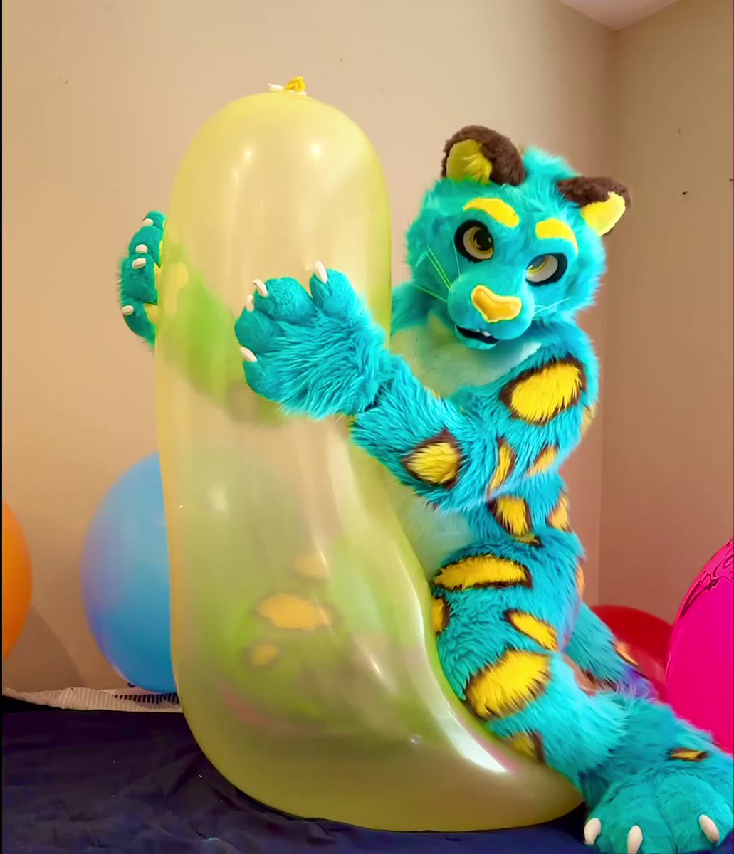 CIDR On Twitter When You Sit On A Balloon And The Balloon Bulges To cidr-on-twitter-when-you-sit-on-a-balloon-and-the-balloon-bulges-to