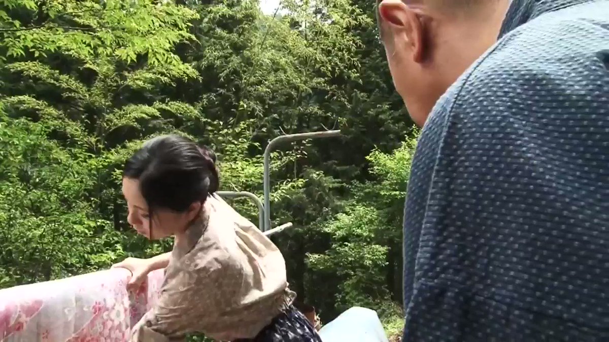 激動の昭和の禁断エロス。昭和の時代に生きた女の色情をドラマ化。毎日を必死に生きる女たち。兵隊と義父の慰み者にされた人妻、田舎の農村に伝わる怪異談。戦地へ旅立った夫の心配をしながらも健気に生きる。昭和の性犯罪史、怨念のような陰湿な監禁事件。どんな時代でも女はオンナ…