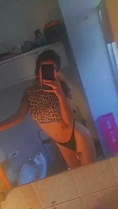 Esta semana volvere a subir contenido🤤🥵 https://t.co/rmmkQBMcJr