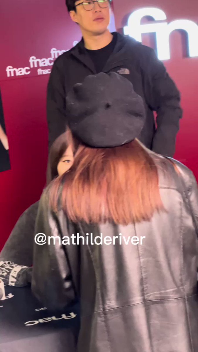 ʀɪɴ ♡ ¹⁰³⁰ on Twitter "RT mathilderiver Ma rencontre avec Giselle 🥹 merci à celui qui m’a