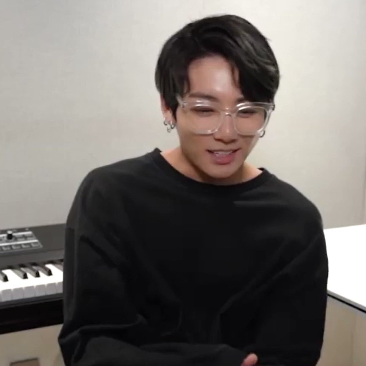 Daize⁷ Alien Superstar on Twitter "RT jeonIves ohmygod... jungkook