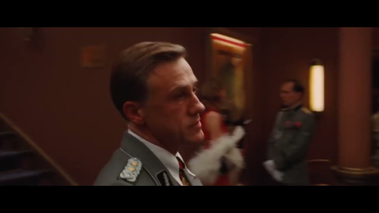 caspar-salmon-on-twitter-guylodge-god-brad-pitt-fucking-stinks-in