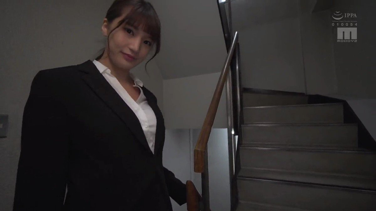 高橋しょう子 「奥様との夜の営みにどうですか？」 と、フェロモンむんむんの下着販売員が実演販売😍 商品説明から材質チェックと称してたっぷり体を触らせ、お買い上げで激しいSEXへと～💋