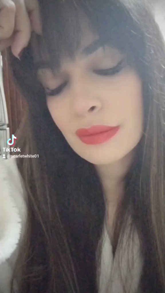 Scarlet White (scarletwhite227) / Twitter