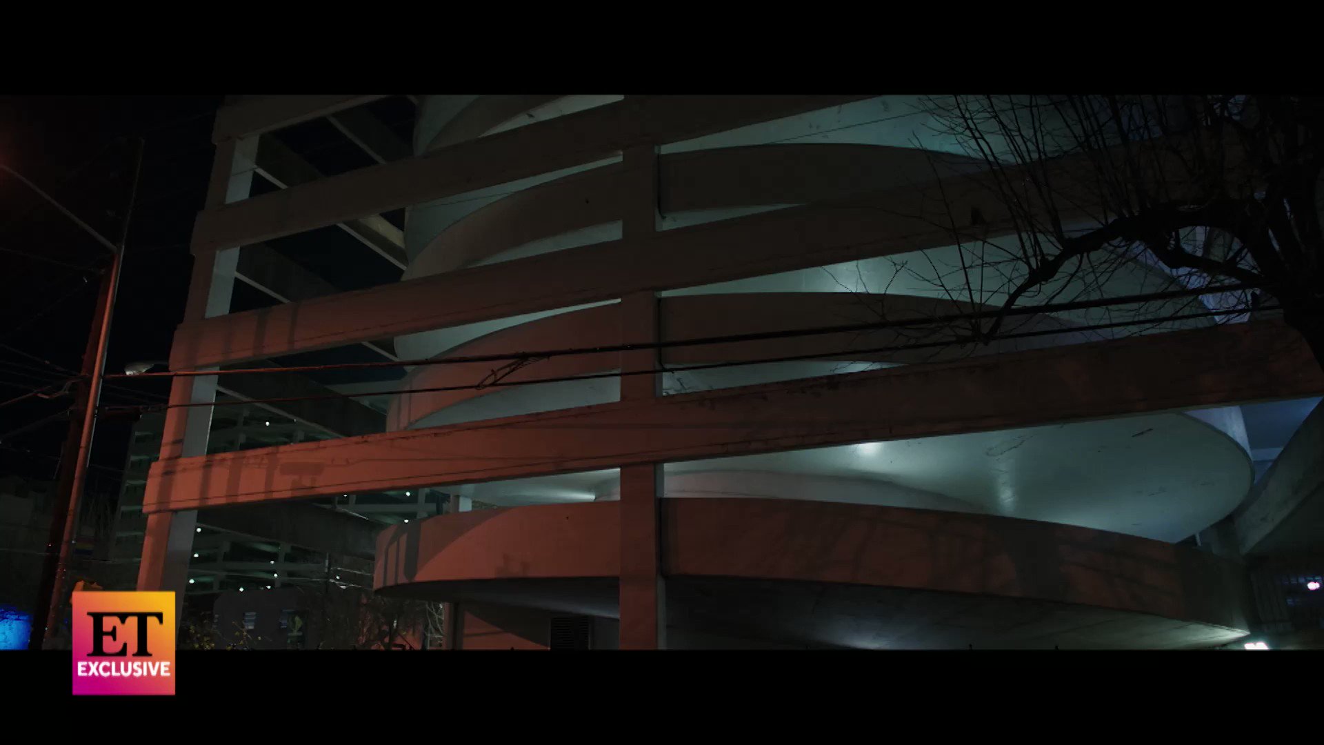 DiscussingFilm on X: Daredevil returns in 'SHE-HULK'. #SDCC / X