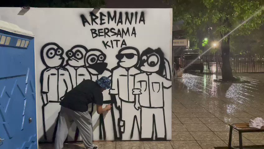 BANG HAKIEM on Twitter: "Ini bos saya @thepopoh bukannya bantuin