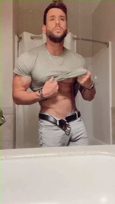 What&rsquo;s my body fat %? https://t.co/E0cAKUncuw