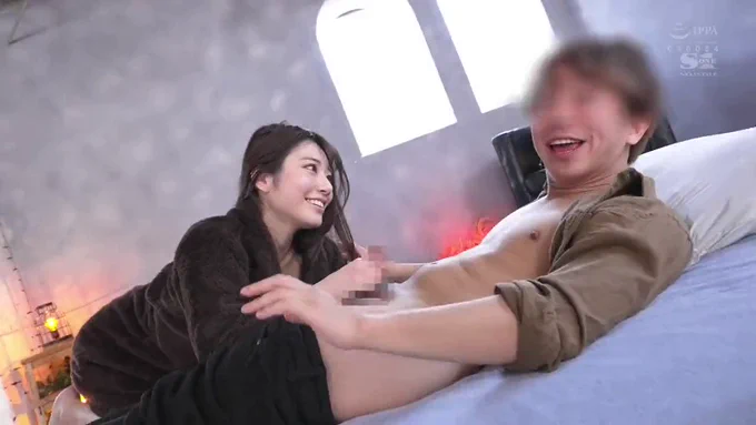 河北彩伽 【河北彩花】 ぬきポイント ・大人気女優の1か月禁欲生活後の作品 ・体をうねらせ、本能のままに。 ・禁欲明けのセックスで男の体を求める ・最初は余裕の表情だがだんだんと我慢できなくなっていく。