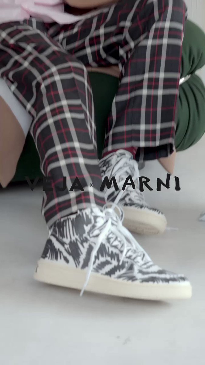@vejaproject's video Tweet 店舗・通販 SNEAKER VEJA MET MARNI WHEN VEJA×MARNI スニーカー