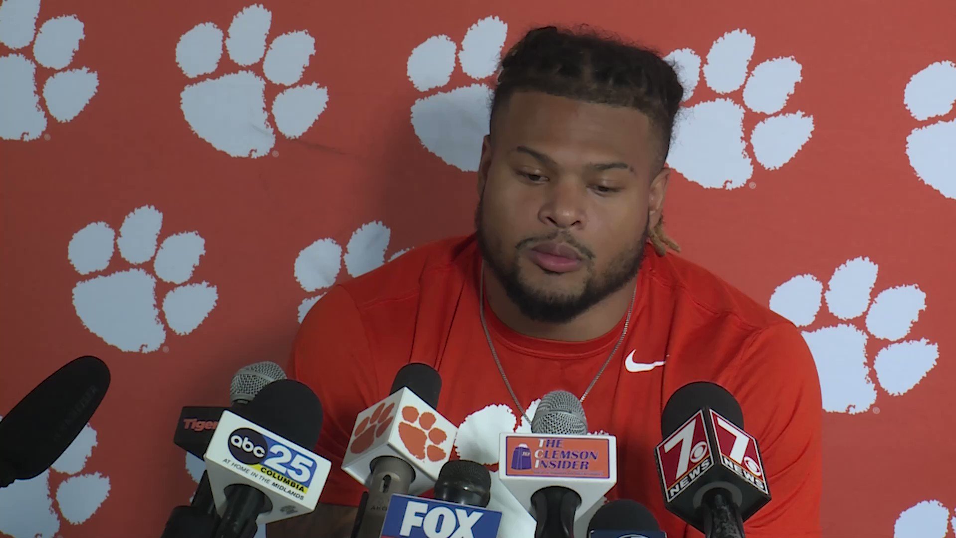 Cloé (CloeMichaud) / Twitter