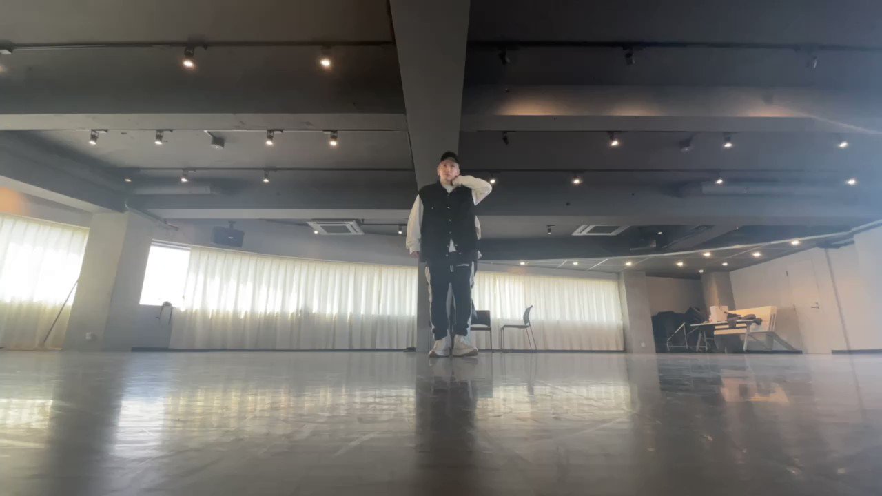 NOśWEA 花村想太 megane_bag 花村想太がプロデューサーを務めるブランド「NOsWEA」 s2024ep12