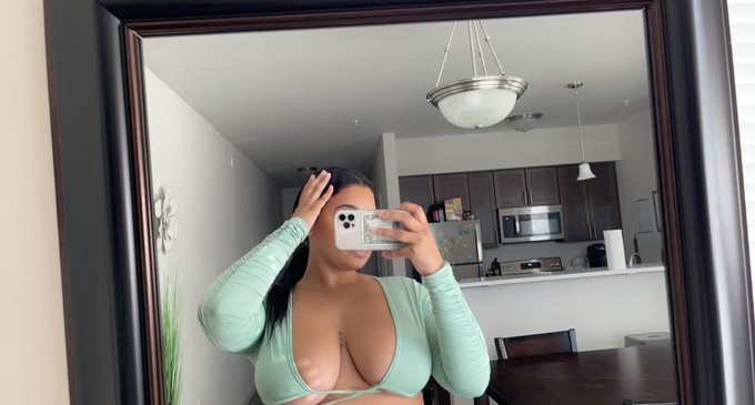 Bare nip slip https://t.co/EC2r2r6yI2