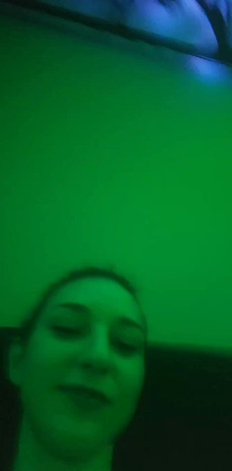 I'm playing Green Hell live on Twitch rn!! Cum chat with me!!

https://t.co/CjDIHmDmRu https://t.co/