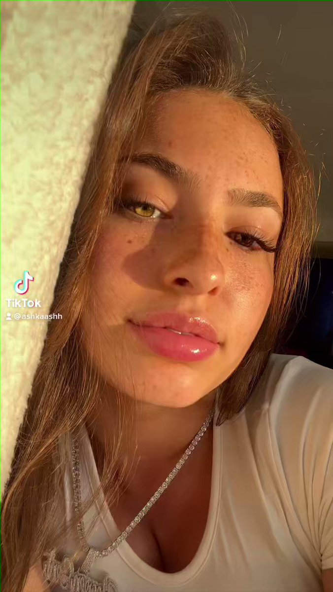 ashaley 🦋 on Twitter