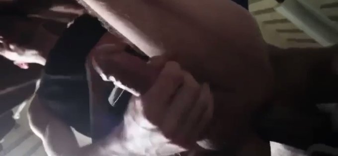 I love nut…..Swallowung it and shooting it. Retweet if you love nut too????! There is a ton of more nutvwgere