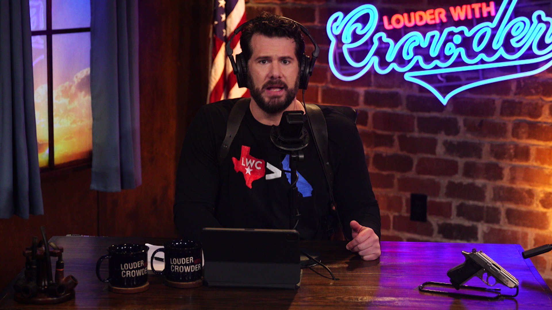 Steven Crowder on Twitter: "I would love to see any leftist try and