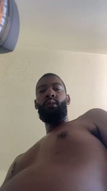 Real shit #SNAPCHATLEAKED https://t.co/1vMttpbhlA<a href="/tag/snapchatleaked"class="tags">#SNAPCHATLEAKED</a>